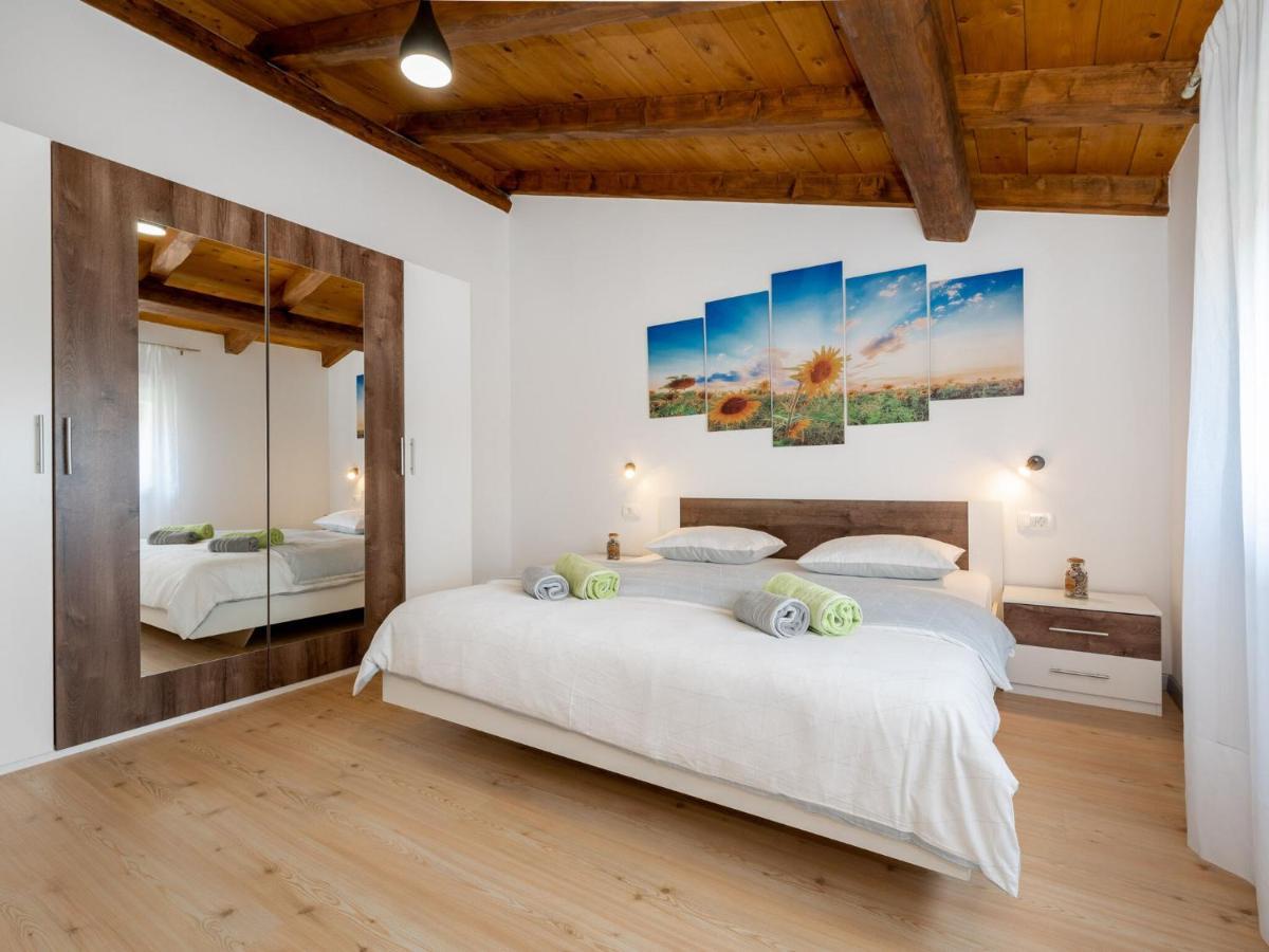 Tranquil Holiday Home In Labin With Private Swimming Pool Exterior photo